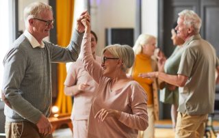 How to Choose Retirement Savings Option for Long-Term Growth